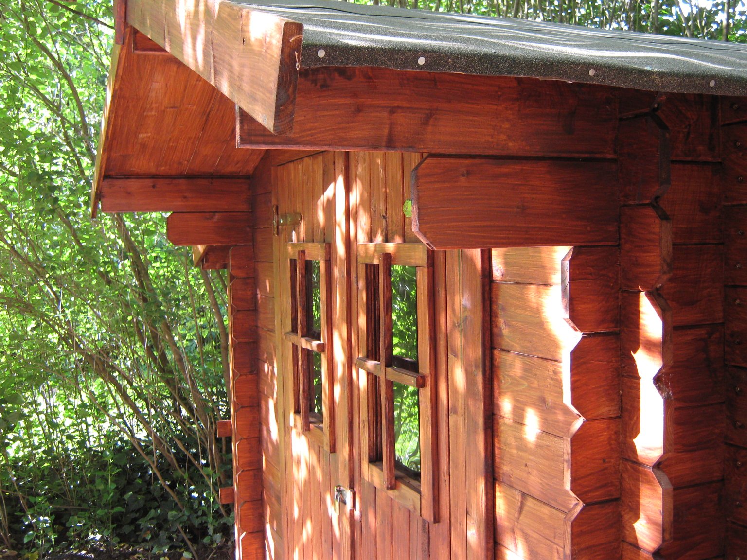 The garden house is finally completed